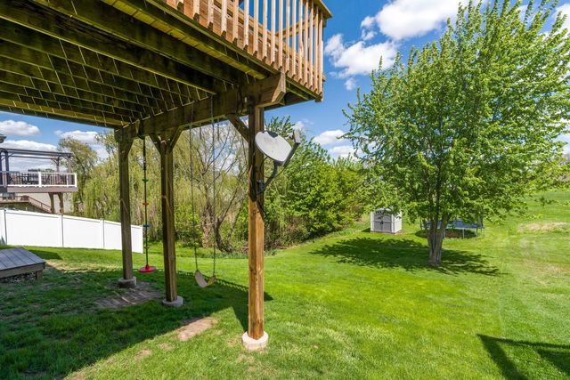 14 Hidden Valley Circle, Davenport, IA 52804
