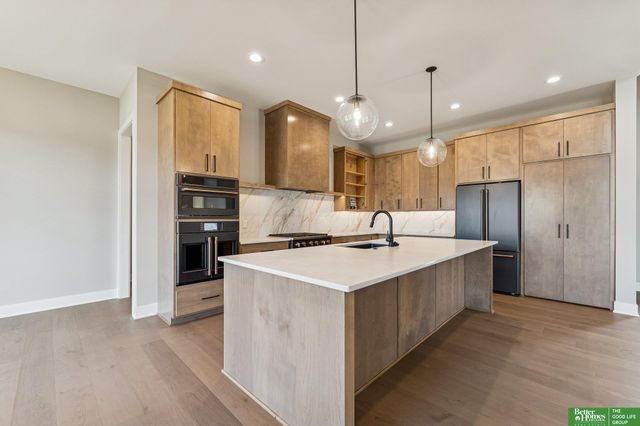 3538 S 210th Avenue, Elkhorn, NE 68022