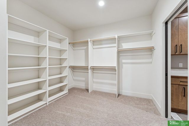 3538 S 210th Avenue, Elkhorn, NE 68022