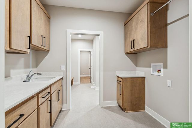 3538 S 210th Avenue, Elkhorn, NE 68022