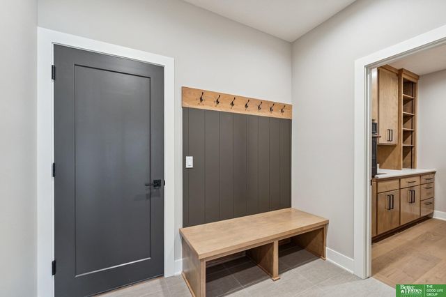 3538 S 210th Avenue, Elkhorn, NE 68022