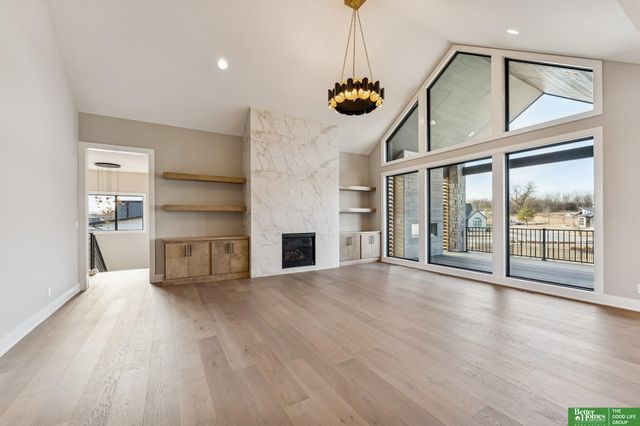 3538 S 210th Avenue, Elkhorn, NE 68022