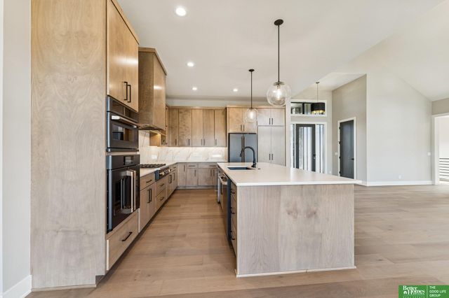 3538 S 210th Avenue, Elkhorn, NE 68022