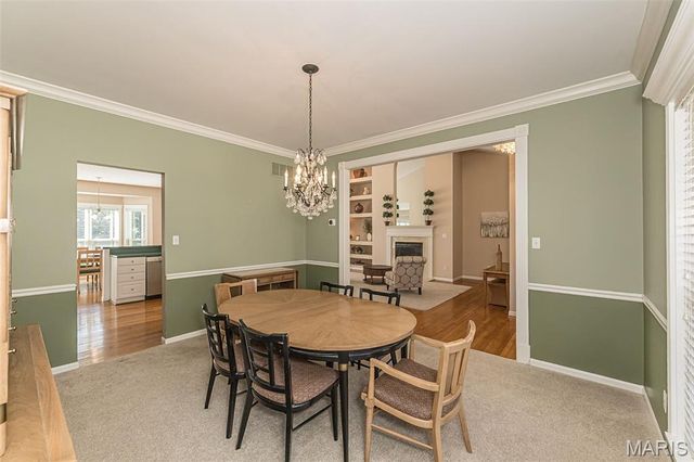 573 Castle Ridge Drive, Ballwin, MO 63021