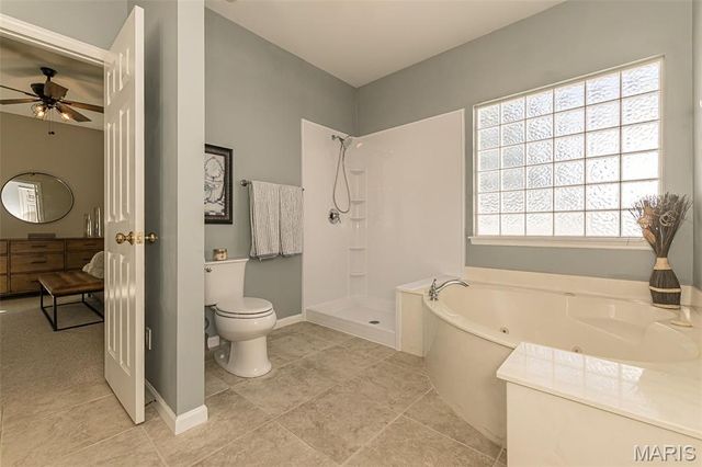 573 Castle Ridge Drive, Ballwin, MO 63021