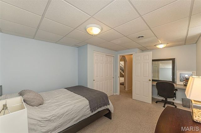 573 Castle Ridge Drive, Ballwin, MO 63021