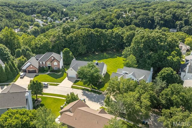 573 Castle Ridge Drive, Ballwin, MO 63021