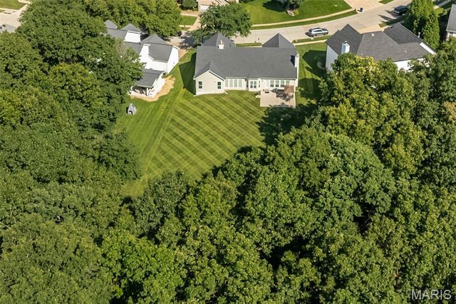 573 Castle Ridge Drive, Ballwin, MO 63021
