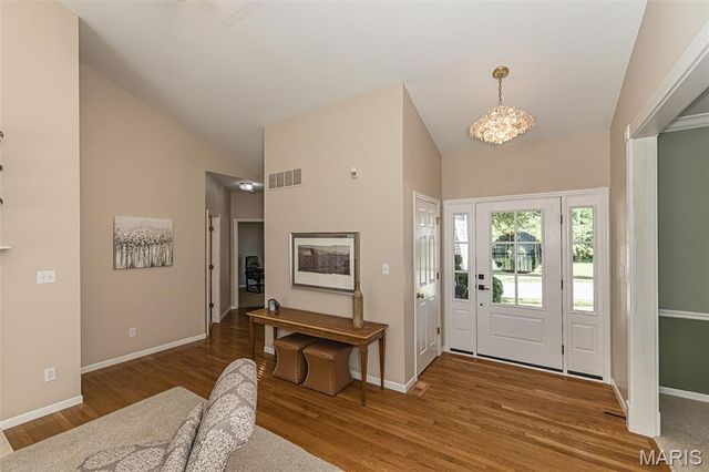 573 Castle Ridge Drive, Ballwin, MO 63021
