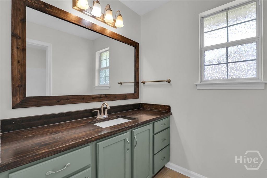 Image 32 of property listing at 129 Jennifer Circle, Rincon, GA 31326