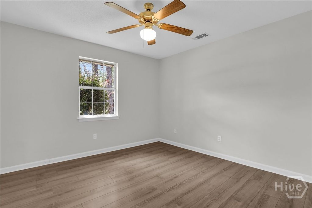 Image 36 of property listing at 129 Jennifer Circle, Rincon, GA 31326