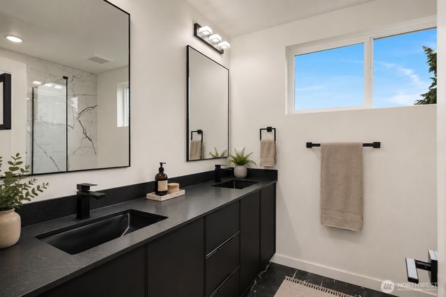 7334 25th Avenue NW, Seattle, WA 98117