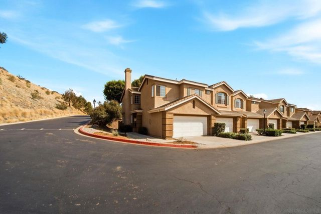 9525 Questa Pointe, San Diego, CA 92126