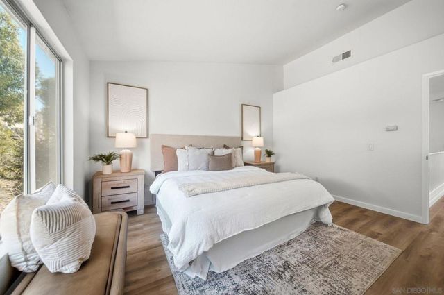 9525 Questa Pointe, San Diego, CA 92126
