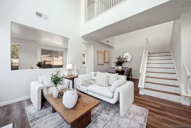 9525 Questa Pointe, San Diego, CA 92126