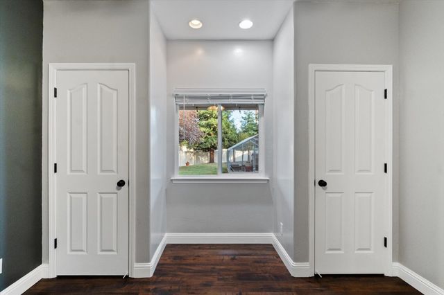 2899 Gunn Court, Redding, CA 96001