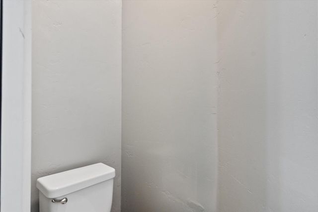 2899 Gunn Court, Redding, CA 96001