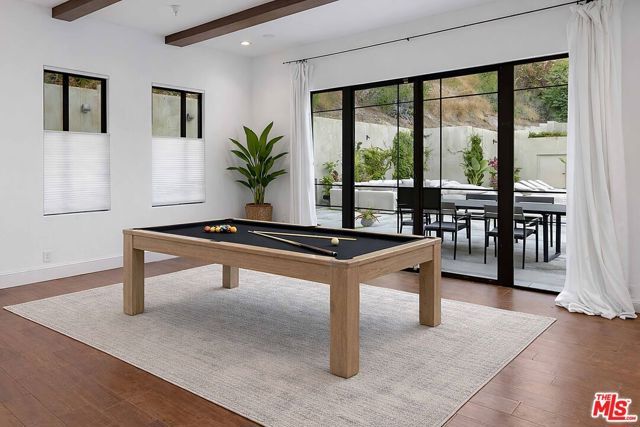 7801 Hillside Avenue, Los Angeles, CA 90046