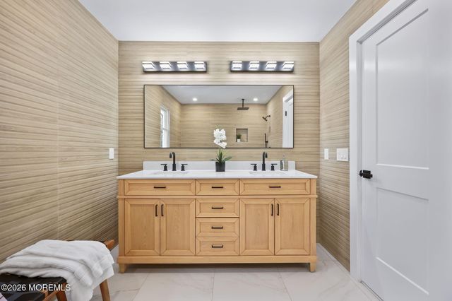 44 Sandpiper Drive, Manalapan, NJ 07726