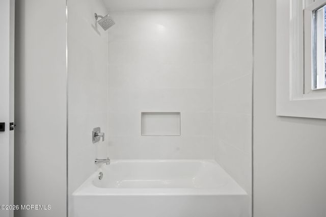 44 Sandpiper Drive, Manalapan, NJ 07726