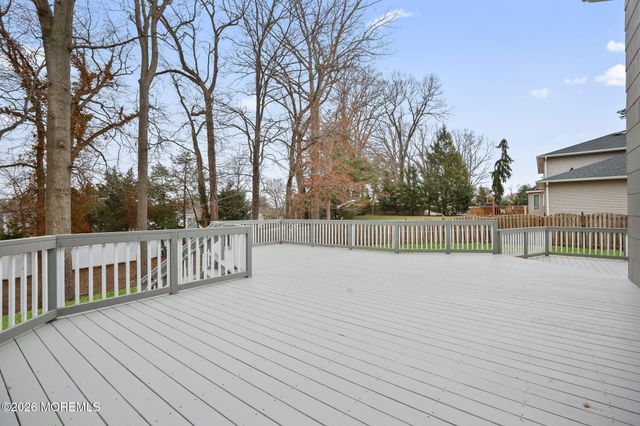 44 Sandpiper Drive, Manalapan, NJ 07726