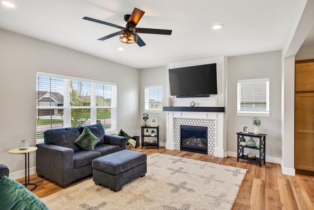 1925 Grieg Drive, Mount Horeb, WI 53572