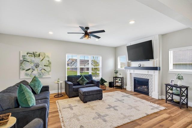 1925 Grieg Drive, Mount Horeb, WI 53572