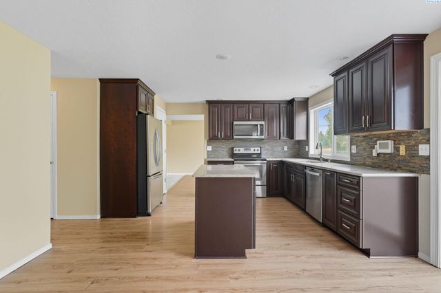 4505 Dayton Ct, Kennewick, WA 99337