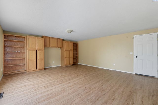 4505 Dayton Ct, Kennewick, WA 99337