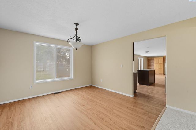 4505 Dayton Ct, Kennewick, WA 99337