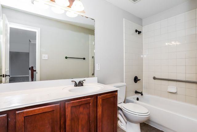 1209 Wentwood Drive, Desoto, TX 75115