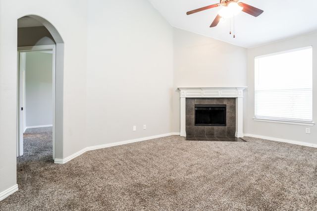 1209 Wentwood Drive, Desoto, TX 75115