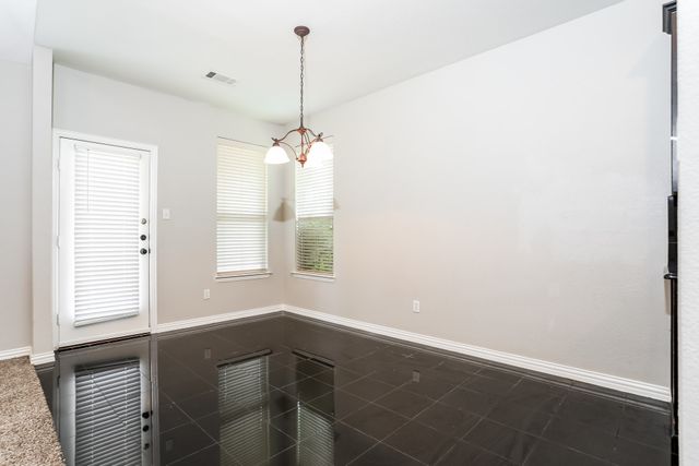 1209 Wentwood Drive, Desoto, TX 75115