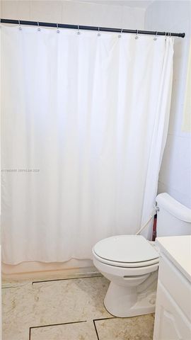 3800 SW 102nd Ave 221, Miami, FL 33165