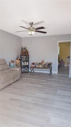 3800 SW 102nd Ave 221, Miami, FL 33165