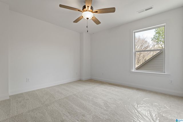 660 LIME CREEK WAY, Chelsea, AL 35043