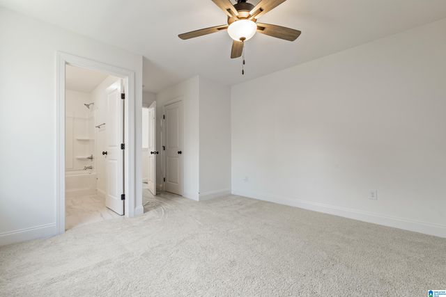 660 LIME CREEK WAY, Chelsea, AL 35043