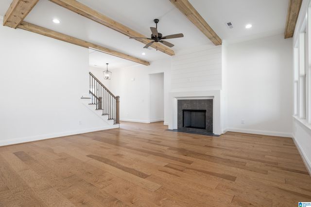 660 LIME CREEK WAY, Chelsea, AL 35043