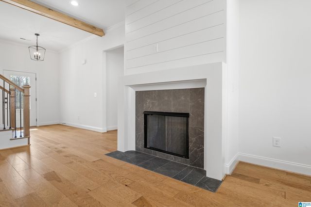 660 LIME CREEK WAY, Chelsea, AL 35043