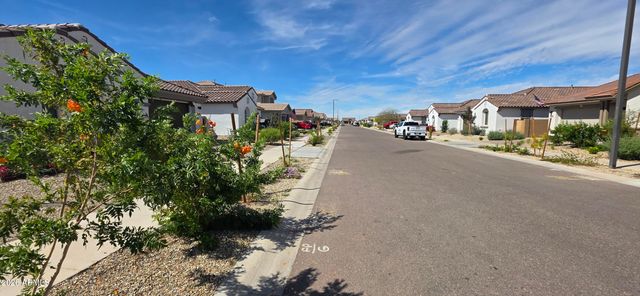 14759 W SOFT WIND Drive, Surprise, AZ 85387