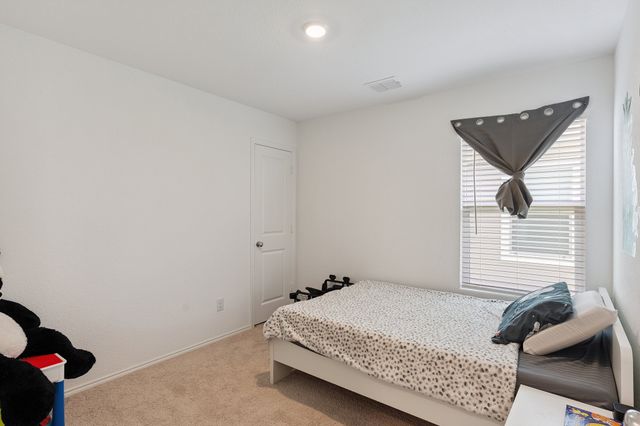 465 Corsair Way, Ferris, TX 75125