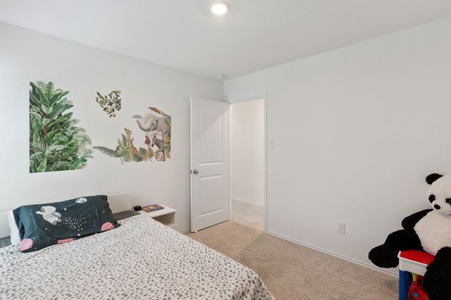 465 Corsair Way, Ferris, TX 75125