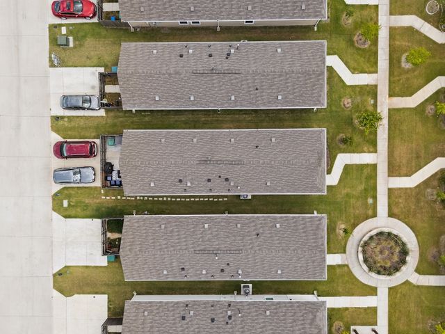 465 Corsair Way, Ferris, TX 75125