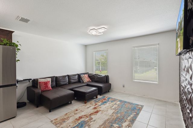 465 Corsair Way, Ferris, TX 75125