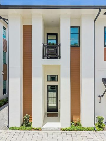 512 W SWOOPE AVENUE, Winter Park, FL 32789