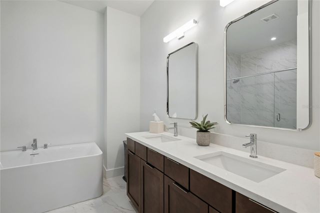 512 W SWOOPE AVENUE, Winter Park, FL 32789