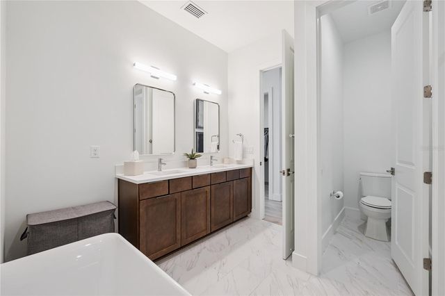 512 W SWOOPE AVENUE, Winter Park, FL 32789