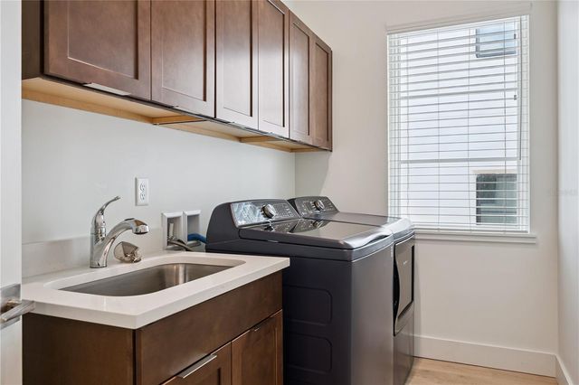 512 W SWOOPE AVENUE, Winter Park, FL 32789