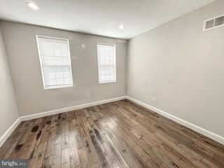 1135 S MOLE ST, Philadelphia, PA 19146