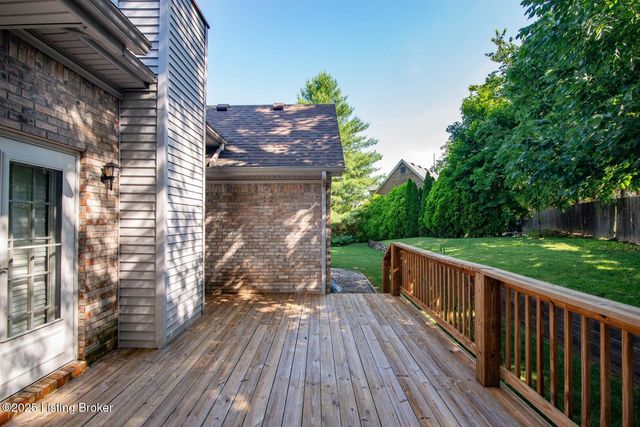 1144 Oak St, Elizabethtown, KY 42701